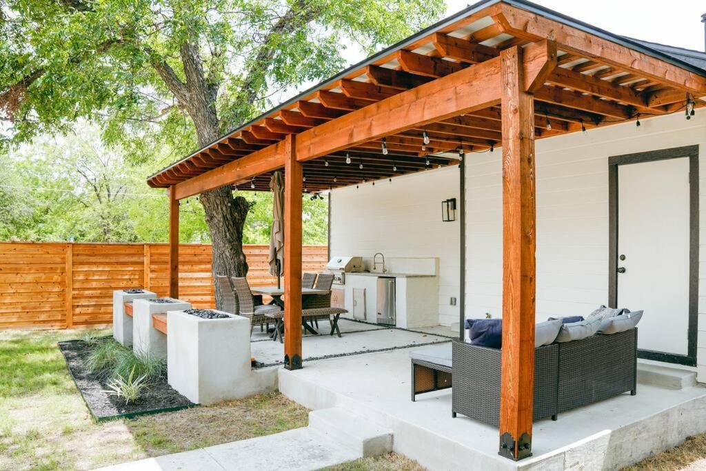 Lamar Villa-3 Bed 2.5 Bath With Outdoor Kitchen Сан-Антонио Экстерьер фото